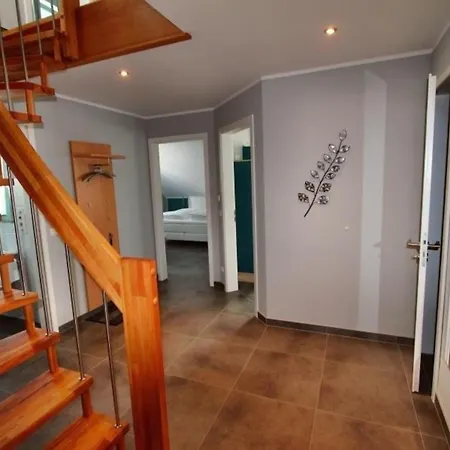 Aquila Luxus-maisonette Ferientraeume Dachterrasse Goehren-Lebbin